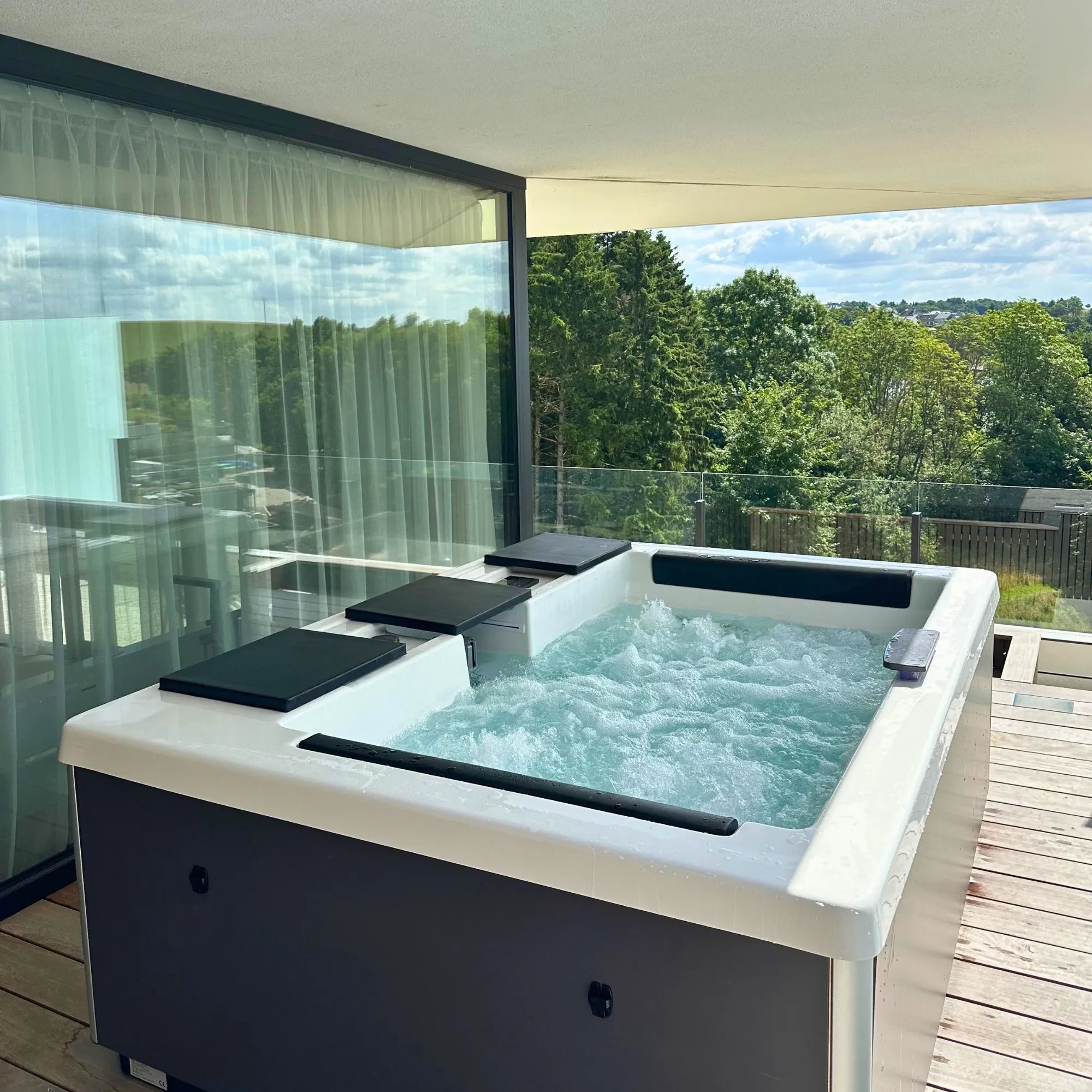 Suite Wellness avec jacuzzi - Hôtel Luxembourg